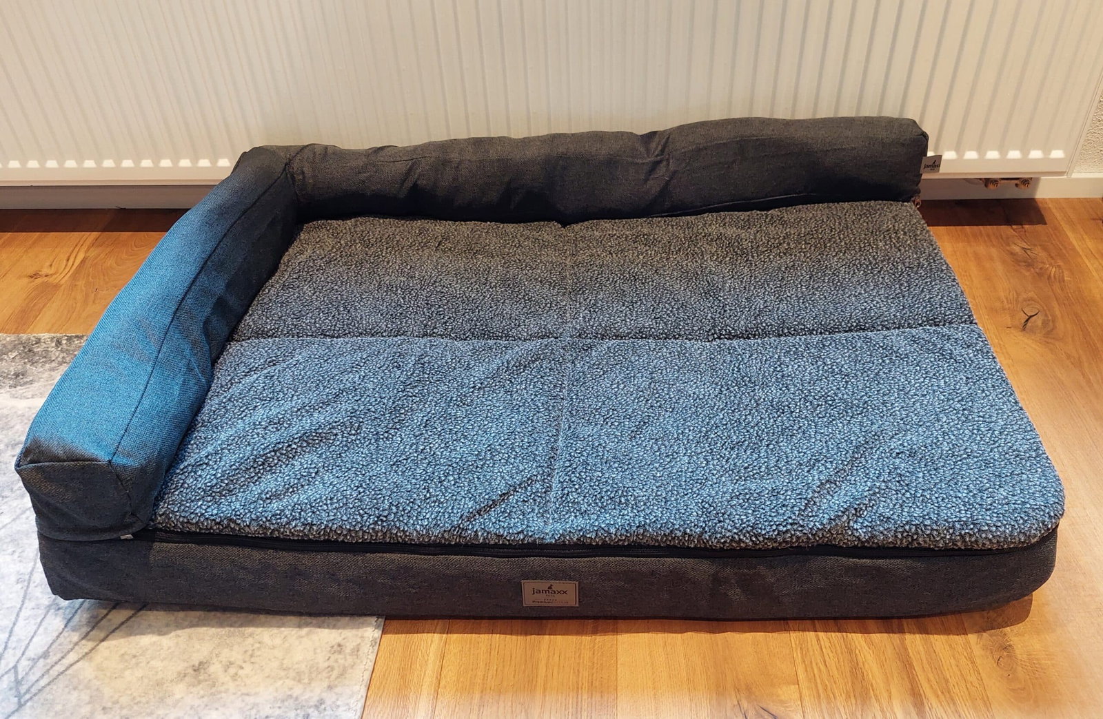 Jamaxx Hundebett Test Felltopping