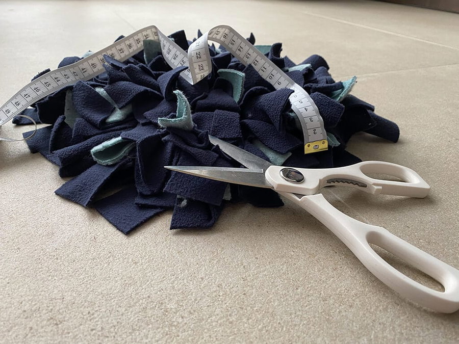 DIY: Schnüffelteppich basteln – super Beschäftigung für jede Hundenase