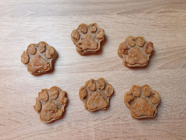 DIY: Die besten Rezepte für Hundeleckerlis – mit und ohne Backmatte